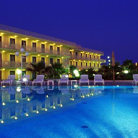 Dioscuri Bay Palace Hotel San Leone Exterior photo