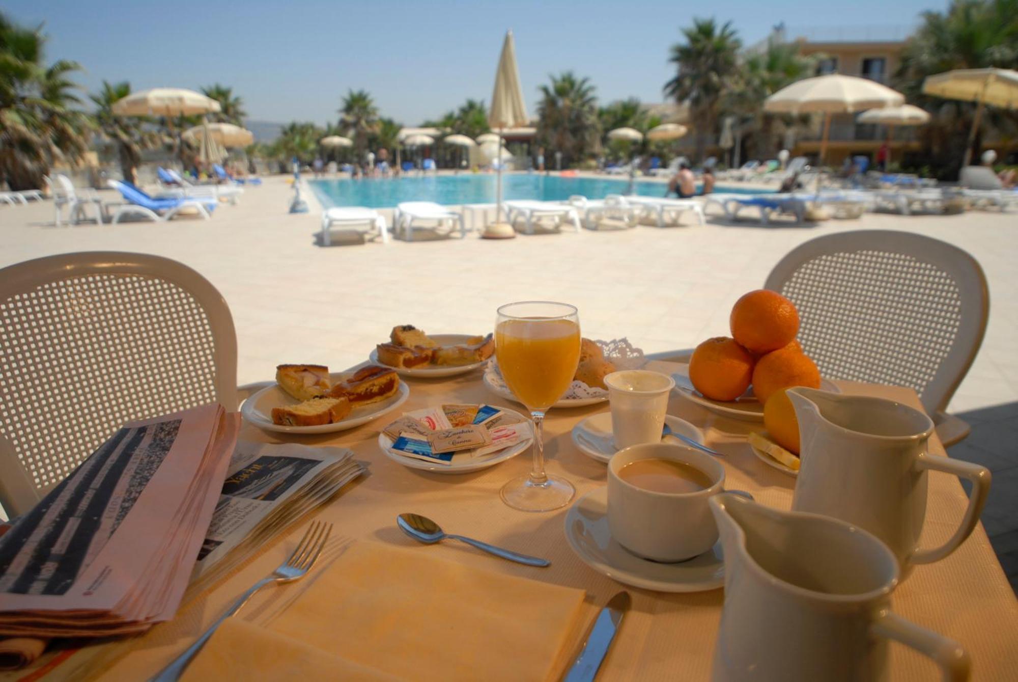 Dioscuri Bay Palace Hotel San Leone Exterior photo