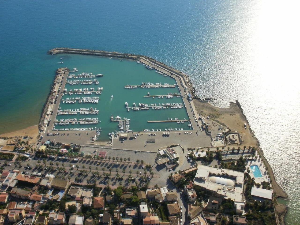 Dioscuri Bay Palace Hotel San Leone Exterior photo